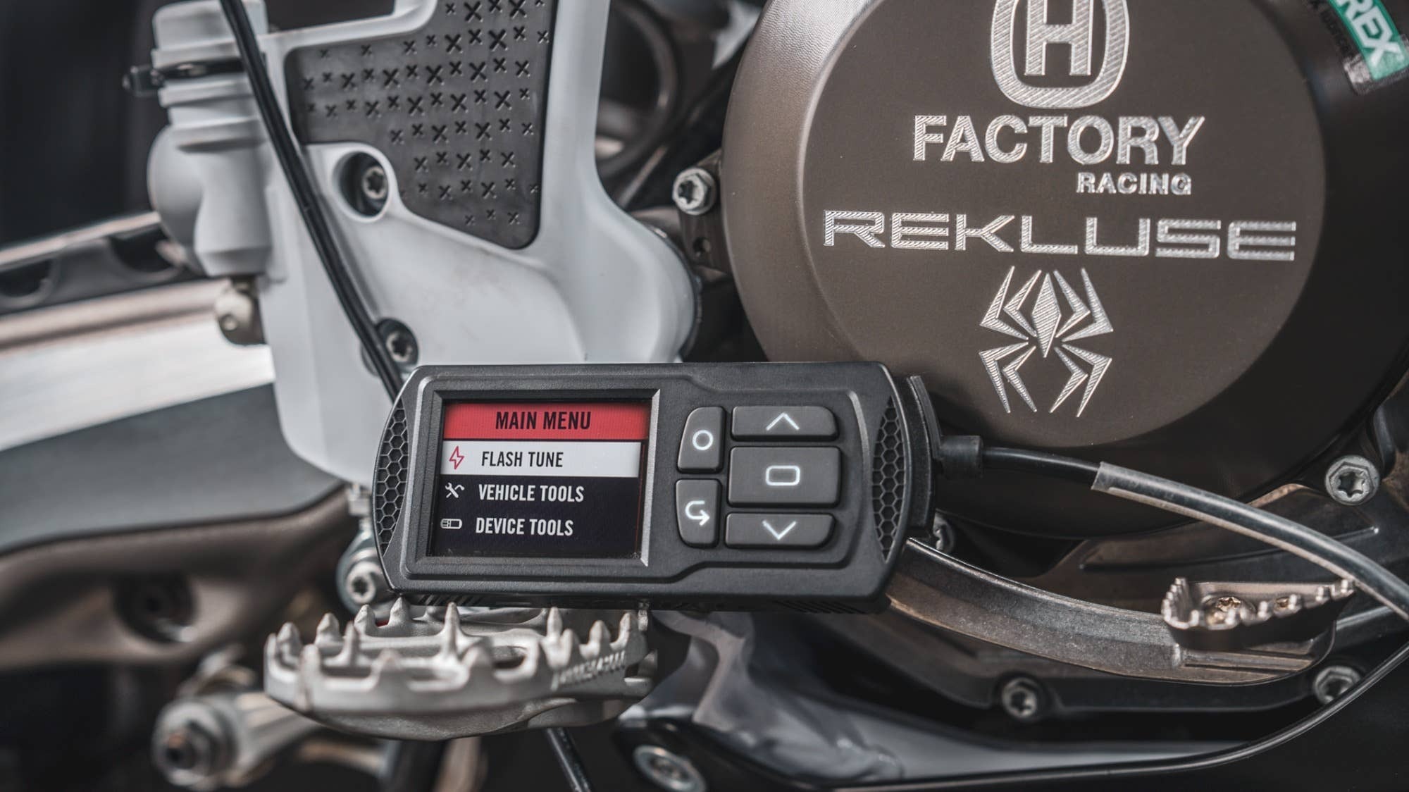 Power Vision 3 zur Abstimmung der KTM 250/350/450/500 Viertaktmodelle 2017-2025